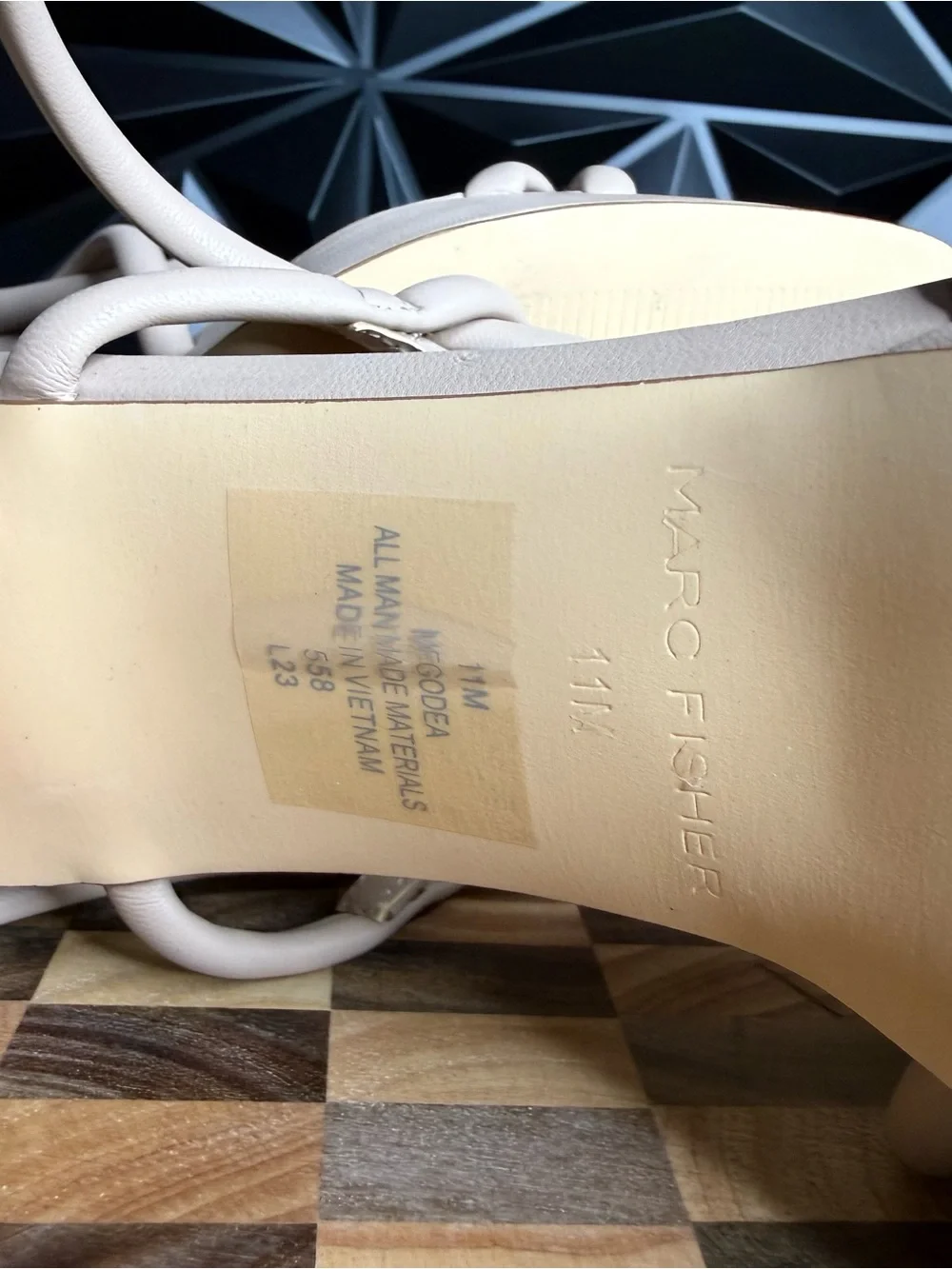 Marc Fisher Women’s Size 11 Beige Strappy Platform Block Heel Sandals NWOB